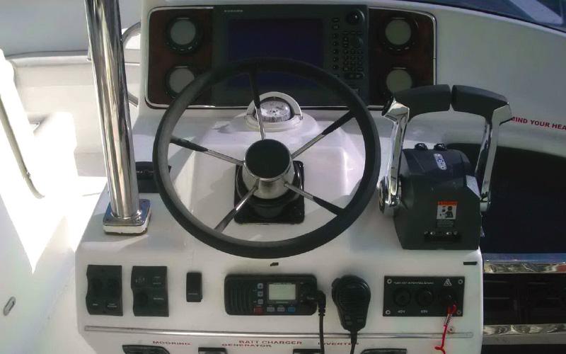 x36 dual console boat 3